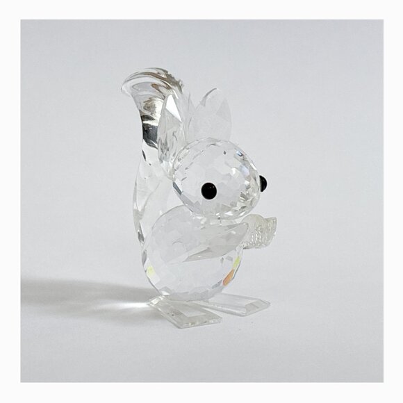 Swarovski - RETIRED Squirrel with Nut Crystal Figure - Picture 3 of 9